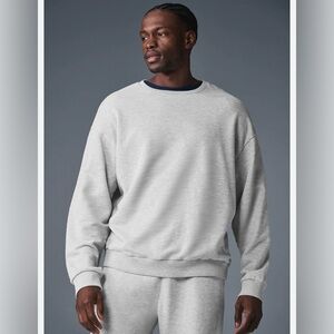 Alo Yoga Men’s Long Sleeve Crew Neck Sweatshirt Gray Size XXL
